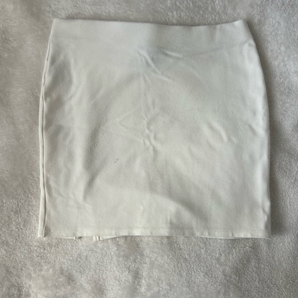 Forever 21 White Ribbed High-Waist Mini Skirt